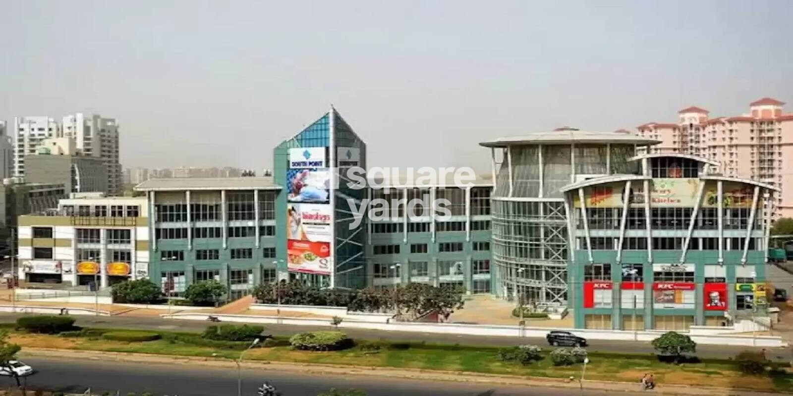 DLF South Point Mall residential project in Sector 53
