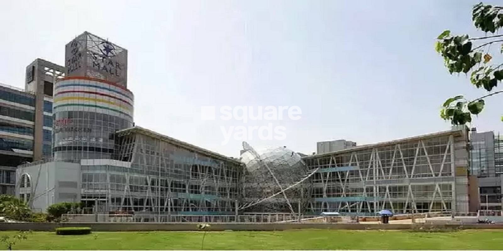 DLF Star Mall residential project in Sector 30