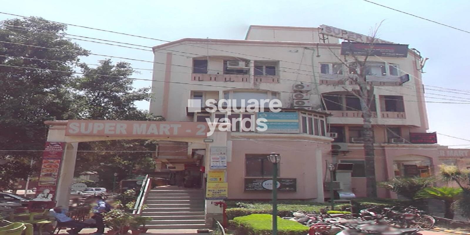 DLF Super Mart 2 residential project in Sector 43