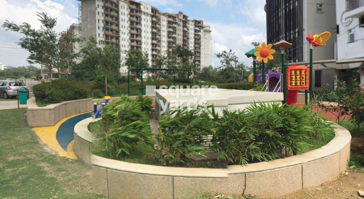 Emaar The Palm Drive-The Premier Terraces