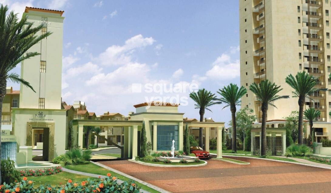 Emaar The Palm Spring  Villas Amenities-Features