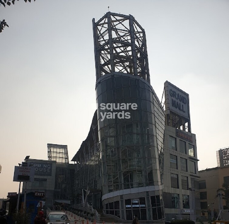 Grand Mall Tower View 2