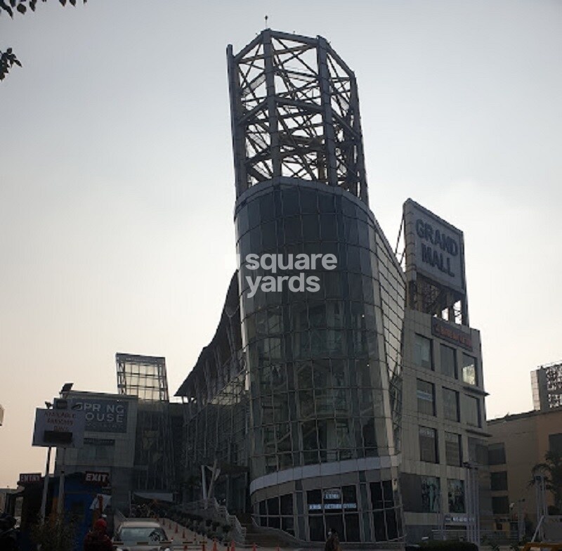 Grand Mall Tower View 2