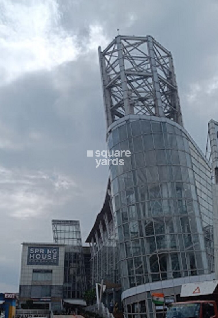 Grand Mall Tower View 3