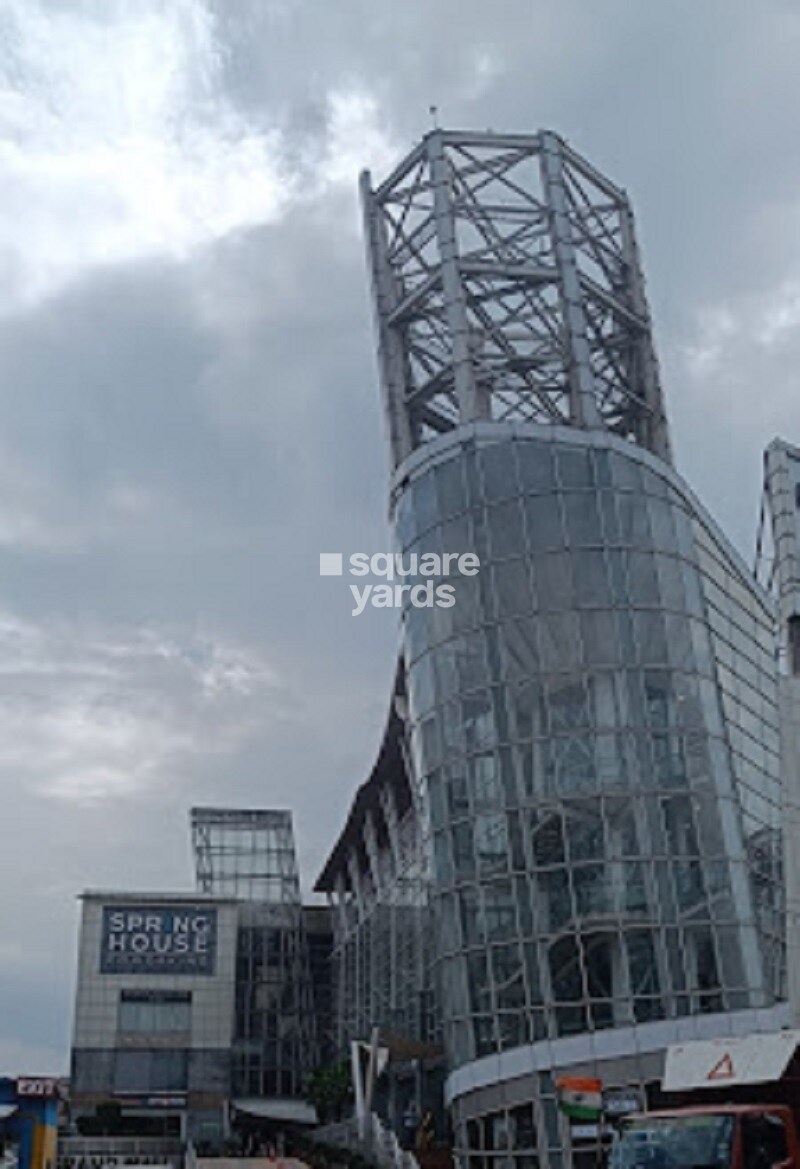 Grand Mall Tower View 3