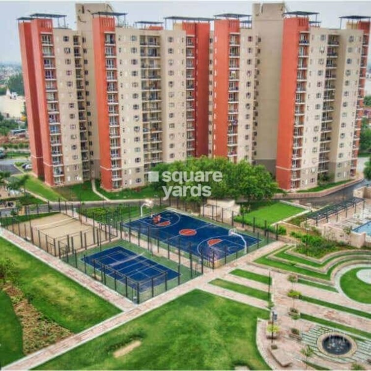 Mahindra Aura Amenities-Features 1