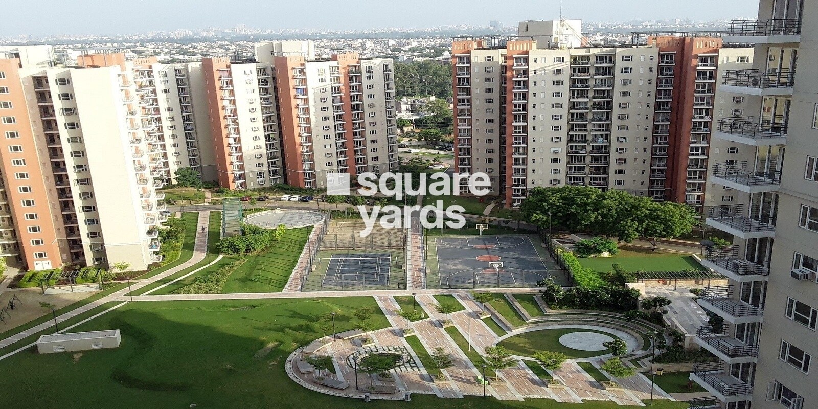 Mahindra Aura Tower View 4