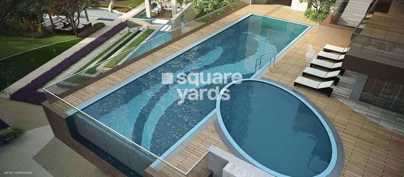 Mahindra Luminare Amenities-Features