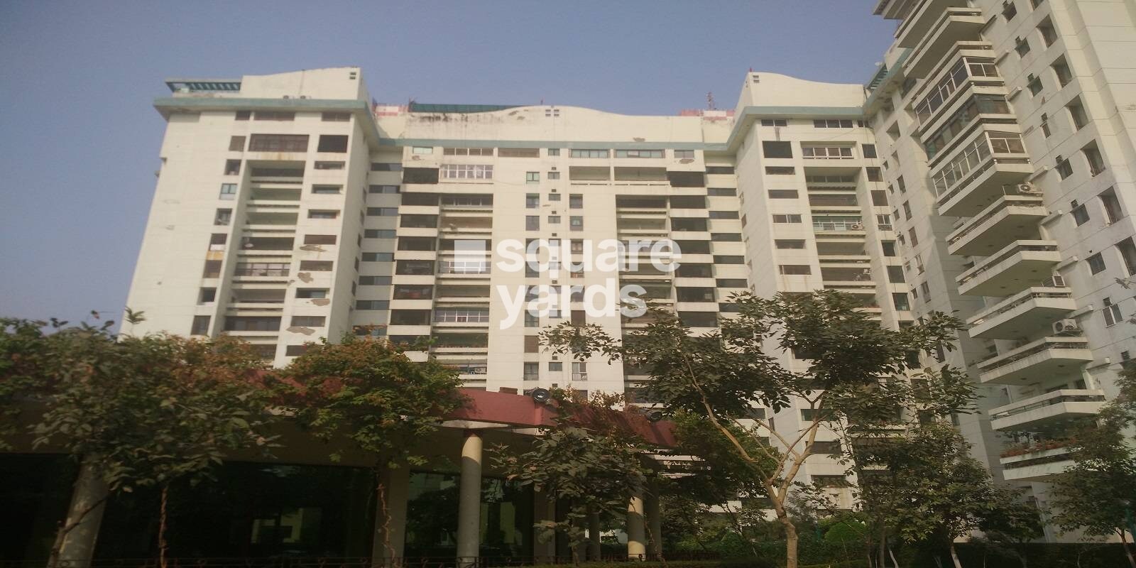 mittal-cosmos-executive-apartment