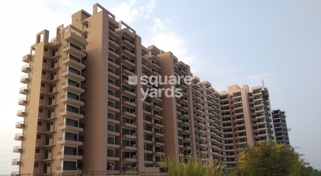 MVN The Athens Apartment Exteriors 3