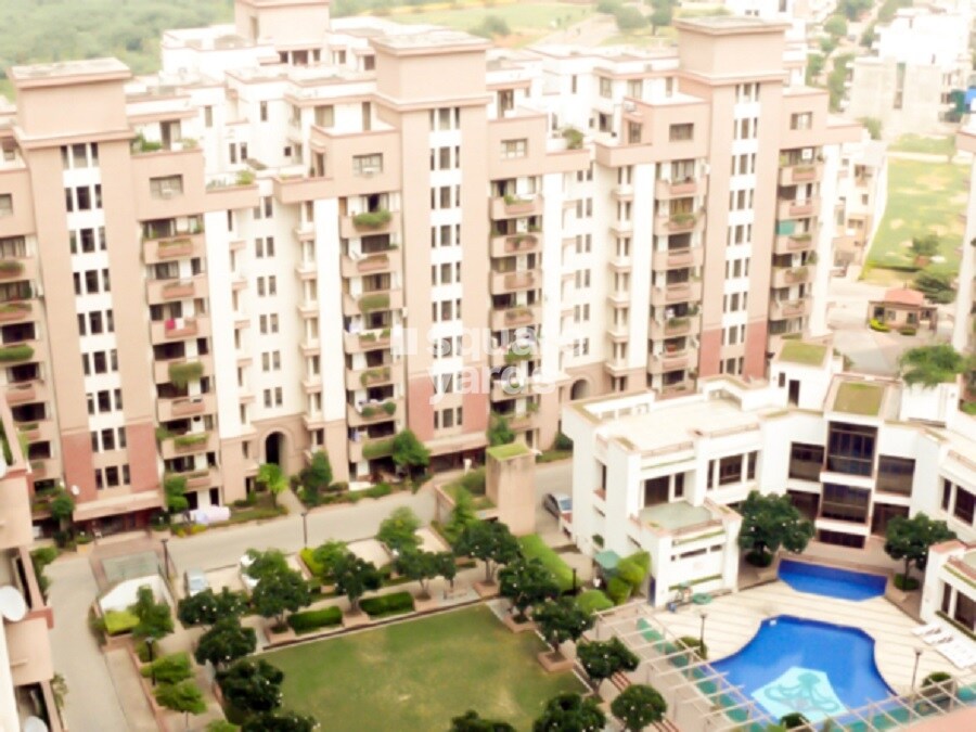 Orchid Gardens Tower View 3