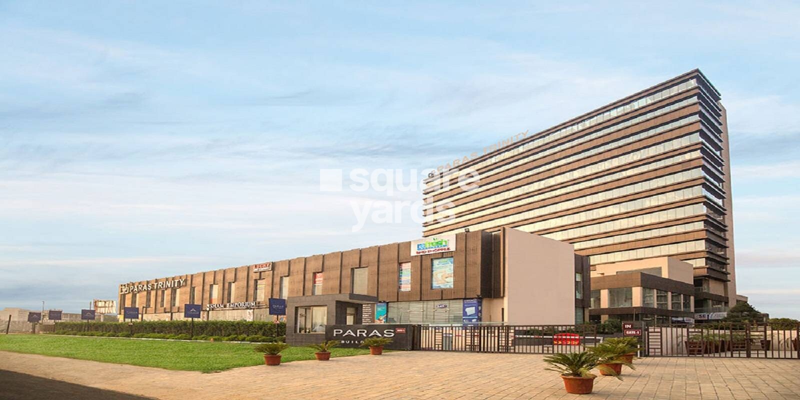 Paras Trinity, Sector 63, Gurgaon
