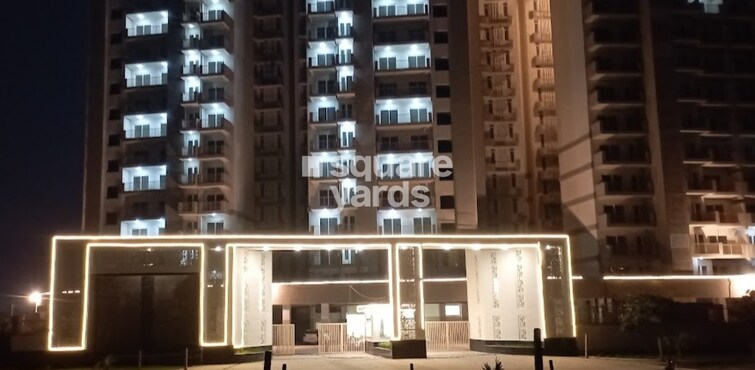 Pareena Micasa Tower View 4