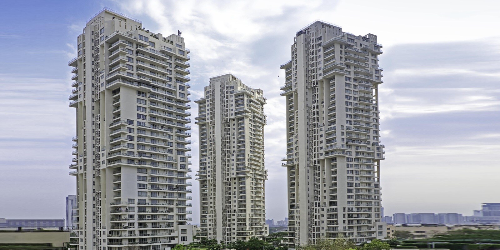 Pioneer Araya, Sector 62, Gurgaon