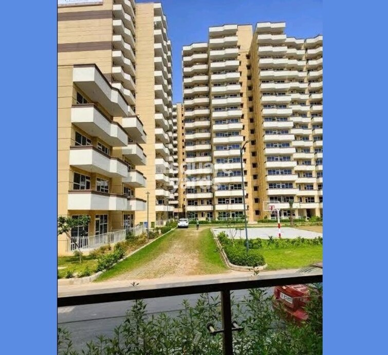 Pyramid Urban Homes 3 Tower View 4