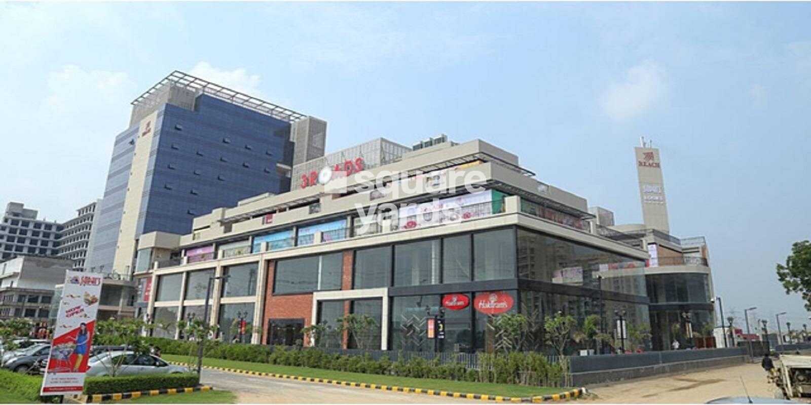 Reach 3 Roads, Sector 70, Gurgaon