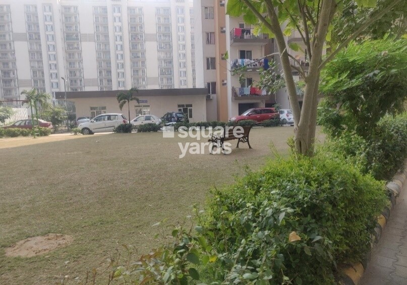 ROF Aalayas Amenities-Features