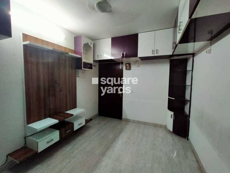 Signature Solera Apartment