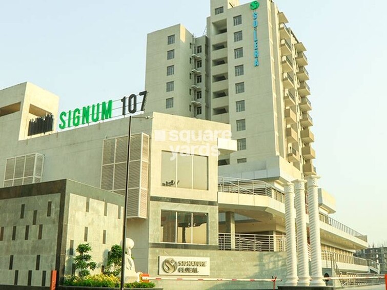 Signature Solera Apartment Tower View 1