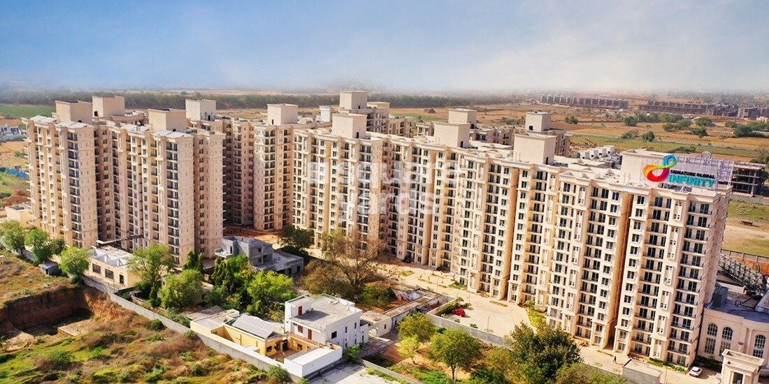 Signature The Serenas Tower View 7