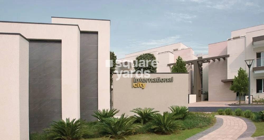 Sobha International City Presidential Villa Entrance View