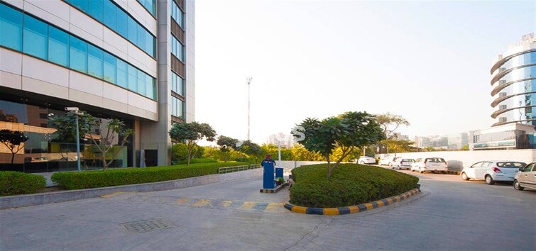 Spaze ITech Park Amenities-Features 1