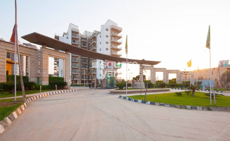 Spaze Privy Entrance View