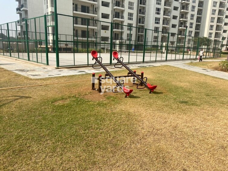 Umang Winter Hills Amenities-Features 4