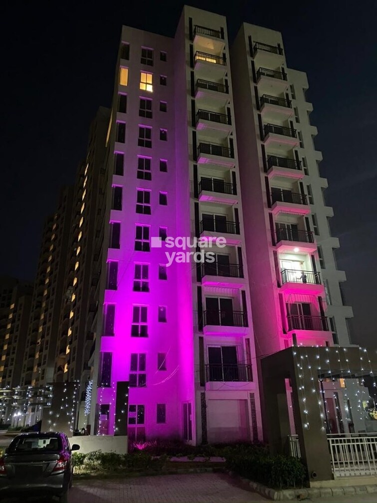 Umang Winter Hills Tower View 2