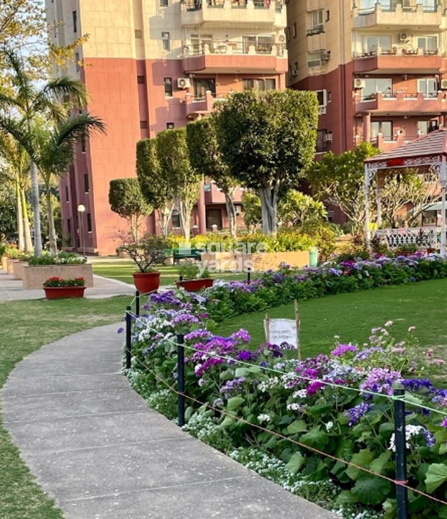 Unitech South City 1