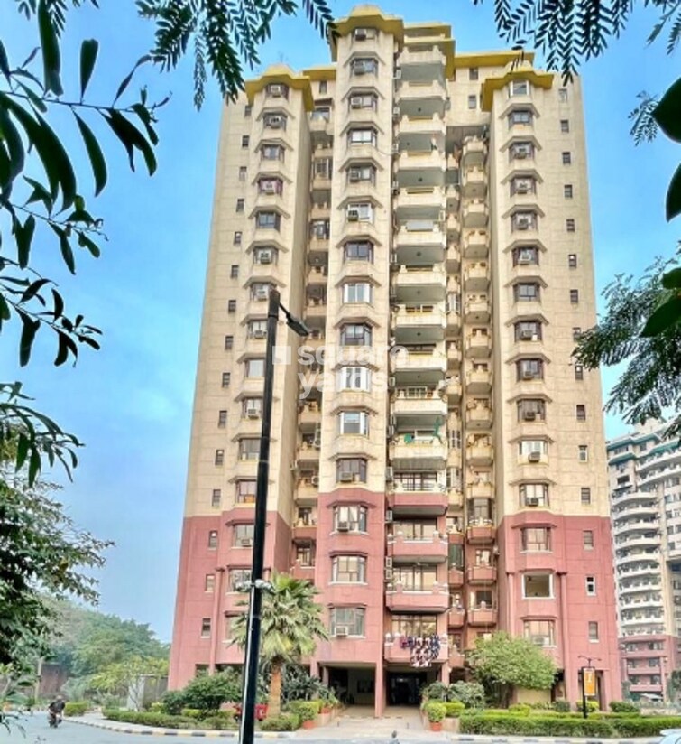 Unitech South City 1 Tower View 4
