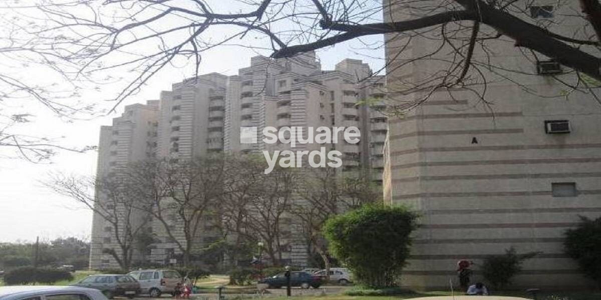 Unitech South City Heights Tower View