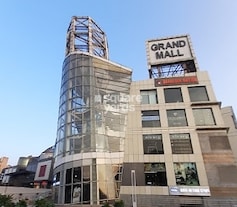 Grand Mall, Sector 28, Gurgaon