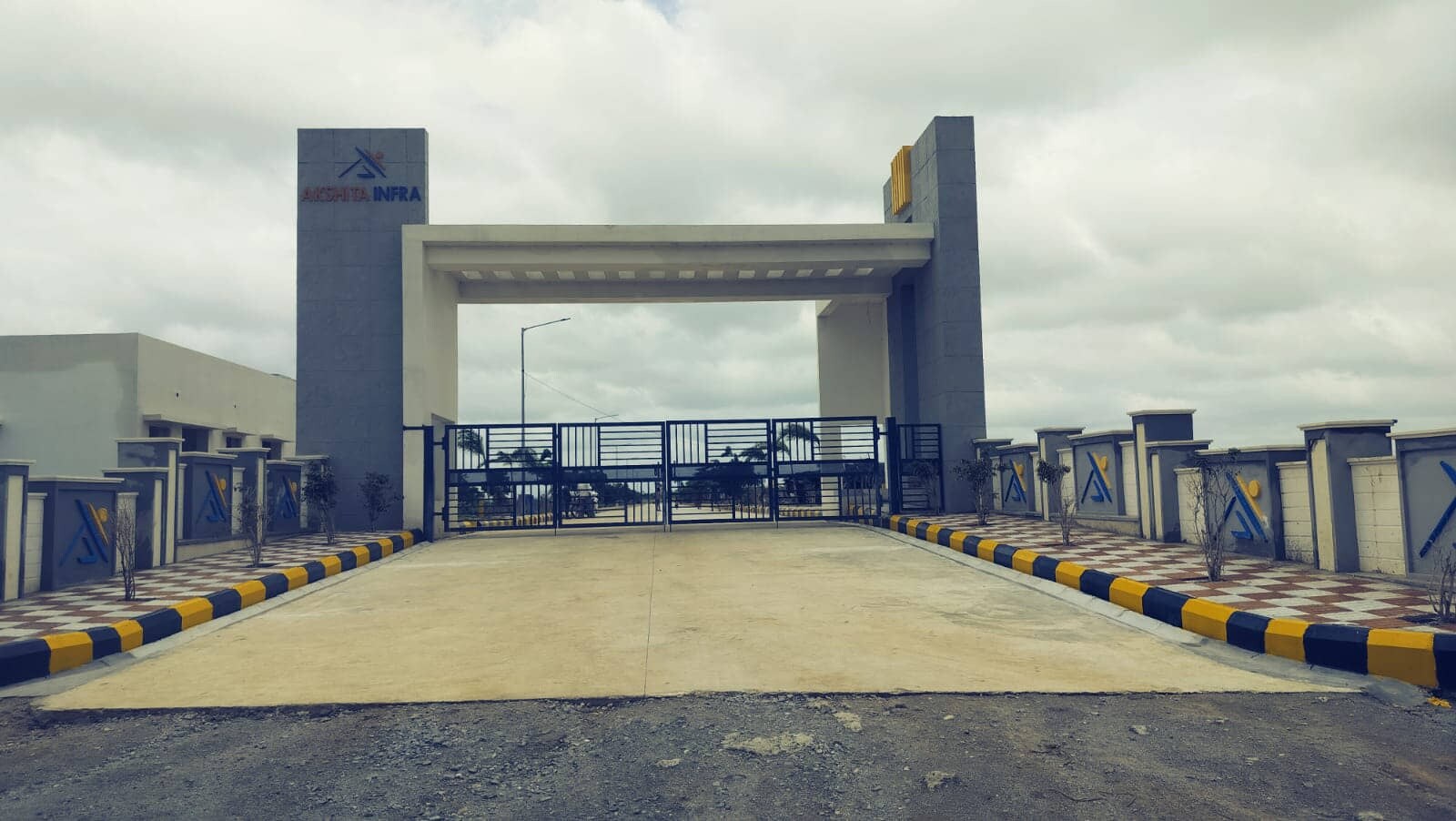 Akshita Golden Breeze Phase 4