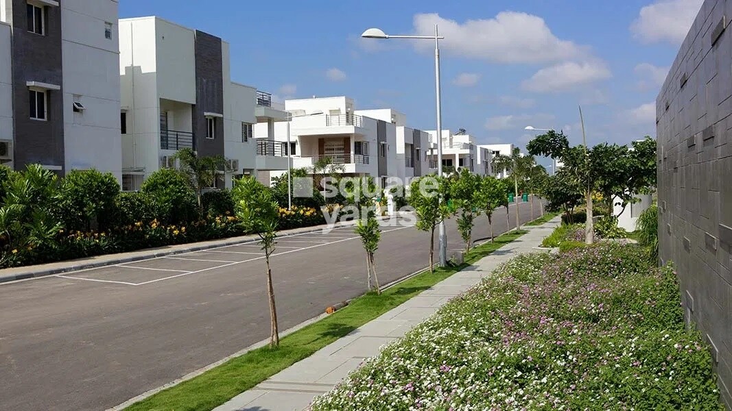 Aparna HillPark Boulevard Amenities-Features