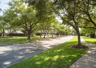 Celebrity Prime Oaks Amenities-Features