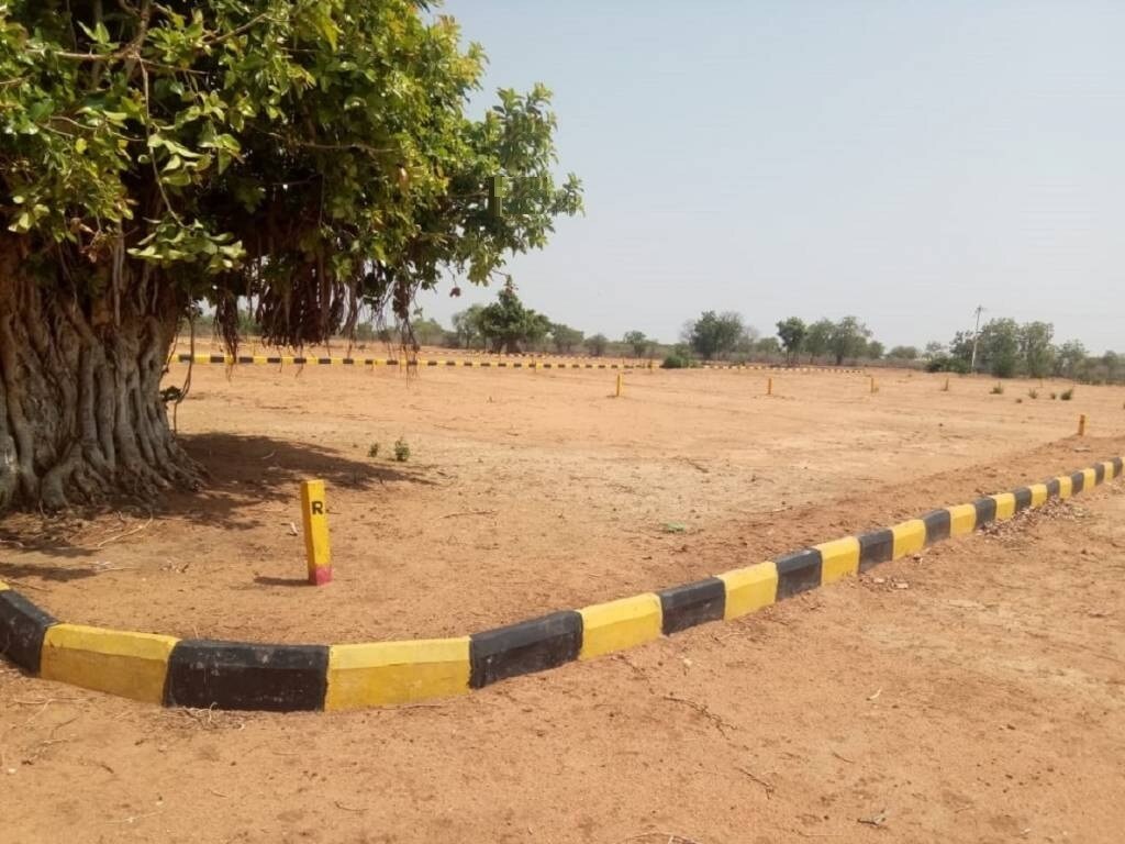 Ezdan Brindavanam Plot Images 3