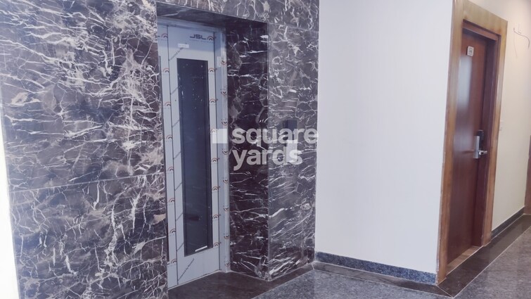 Fresh Living Apartments Gymnasium Image