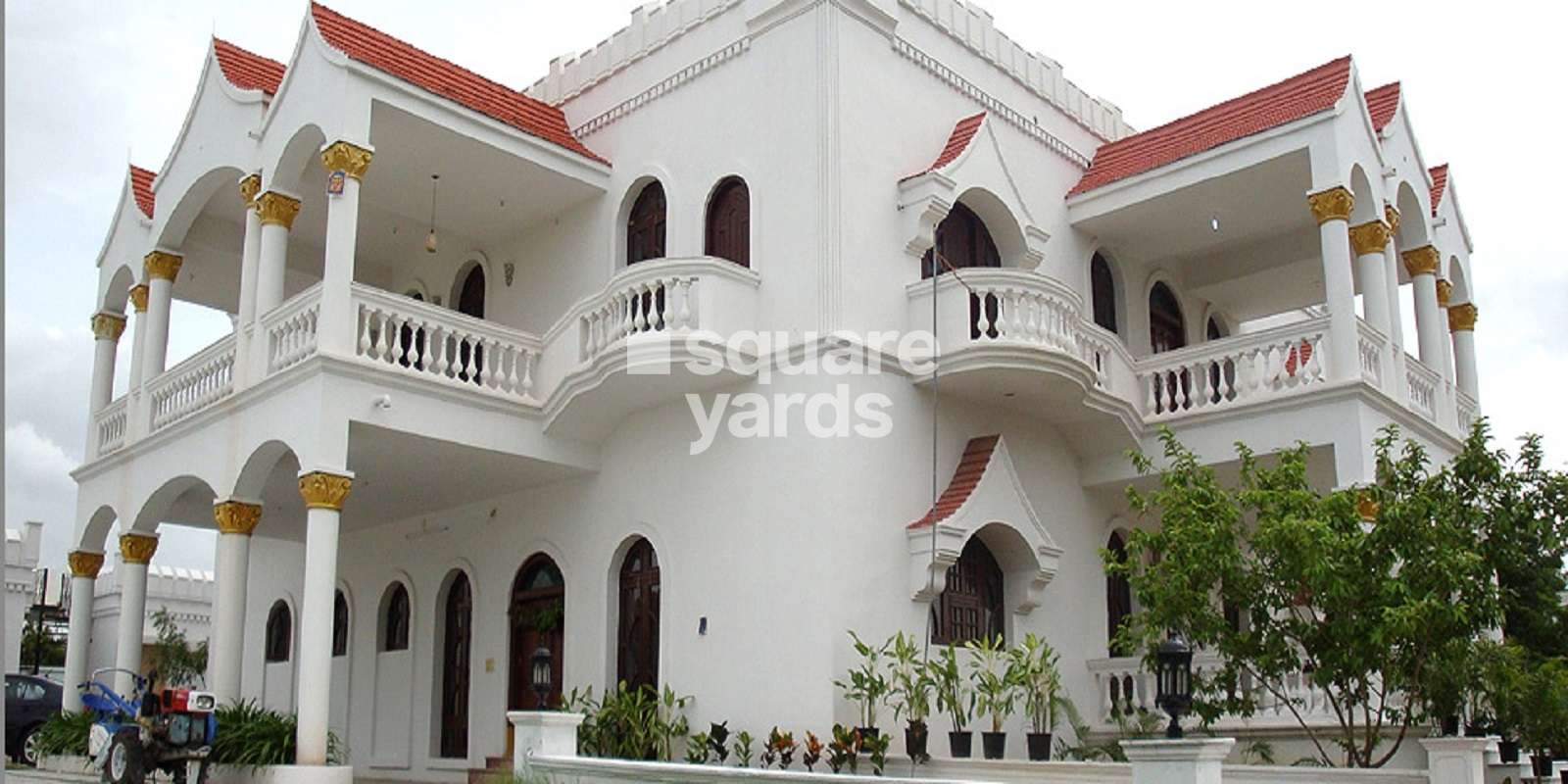 Gayathri Villa Cover Image