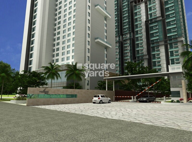 Golf Edge Entrance View