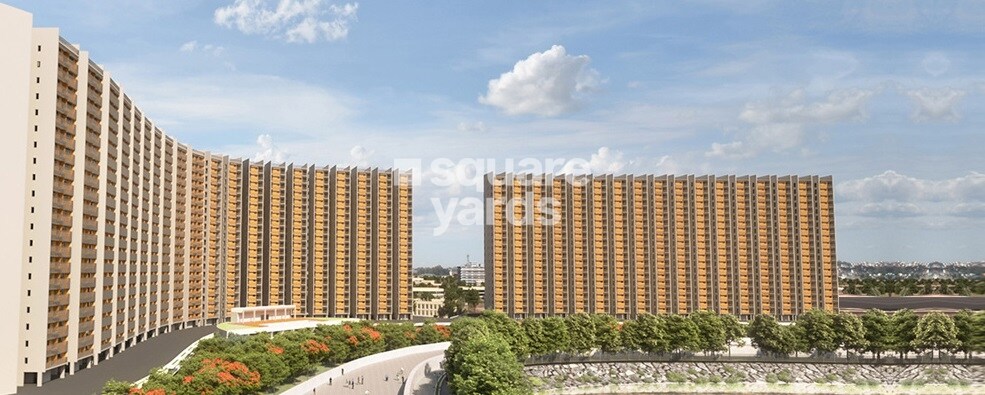 INCOR Live By Lake Tower View