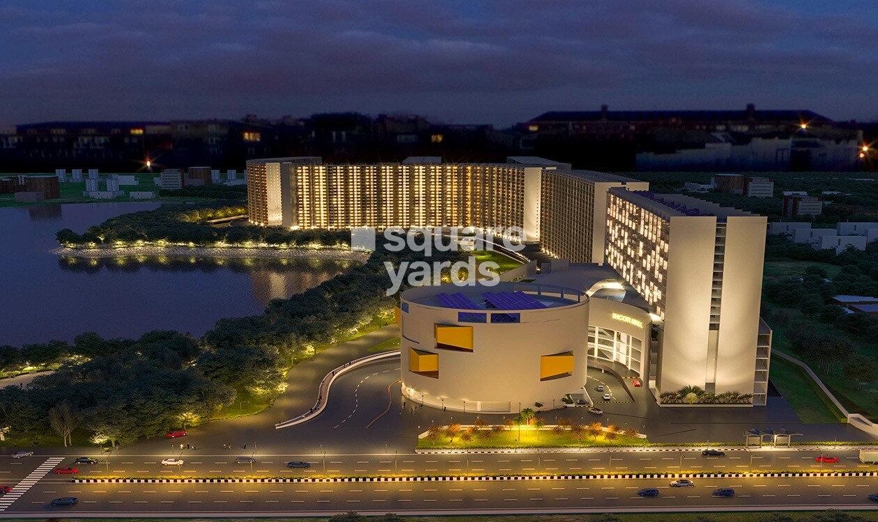 INCOR Live By Lake Tower View 6