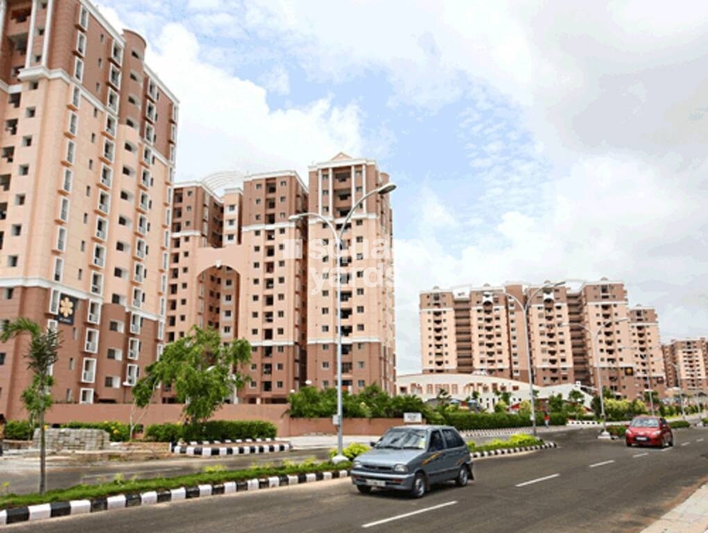 L and T Serene County