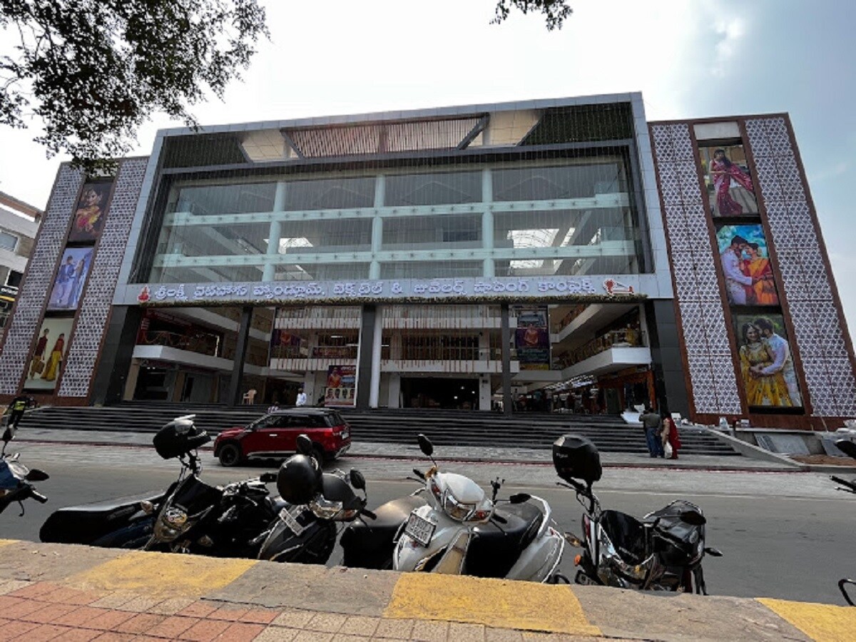 Laxmi White House Handloom Textile Complex Commercial Exteriors