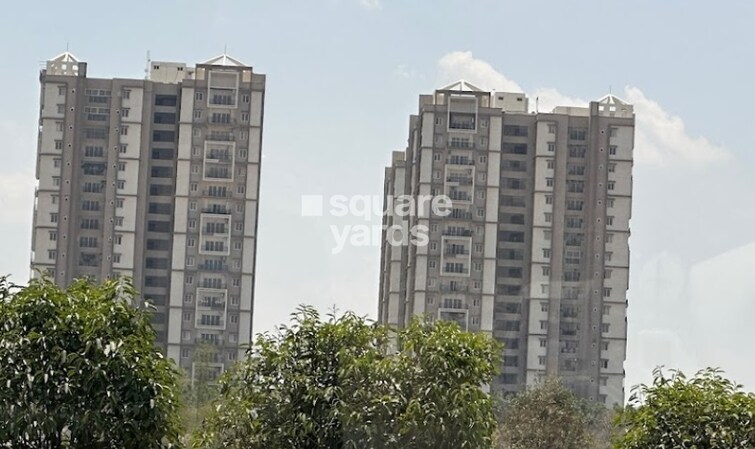 Movie Towers Tower View 3