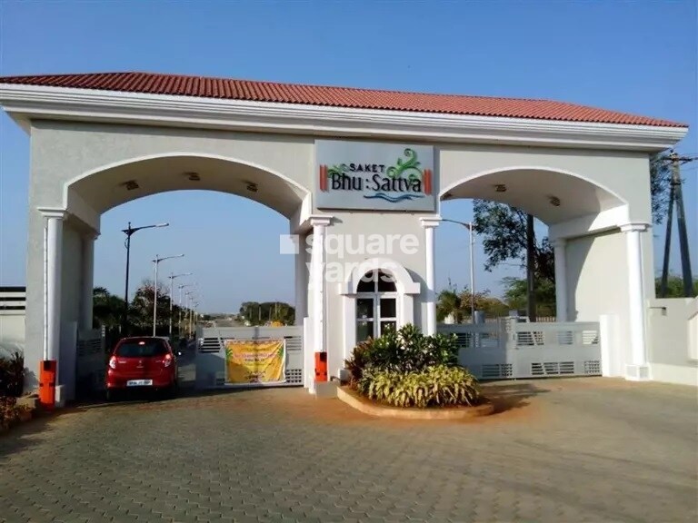 Saket Bhu Sattva Phase II Entrance View
