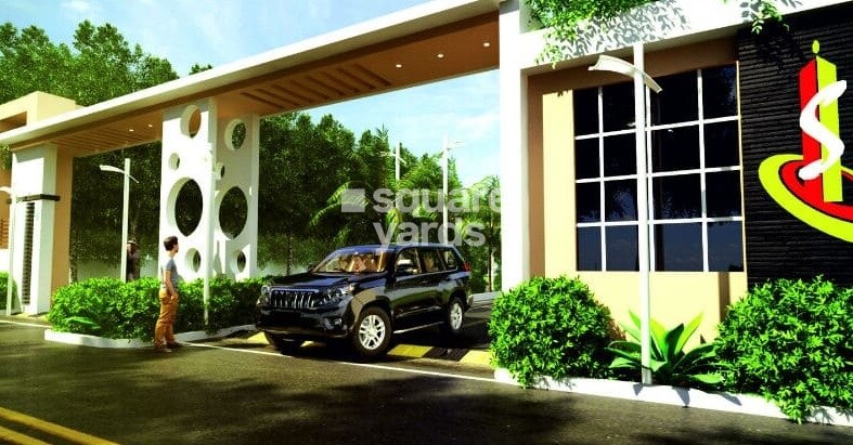 Siyora Royal Court Entrance View