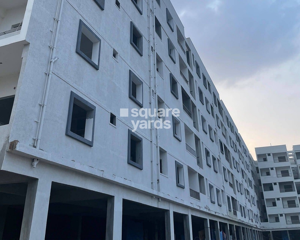 Rental 3 Bedroom 1850 Sq.Ft. Apartment in SR Fortune, Madhapur