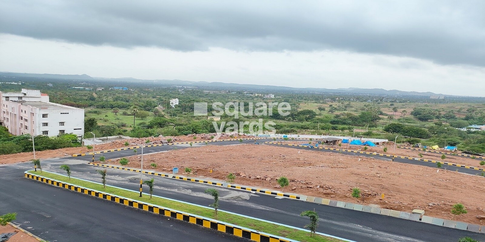 Sree Greenhills Queencity residential project in Mazidpur