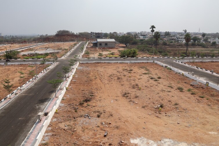 Sri Jagathswapna Spanesta Plot Images 2